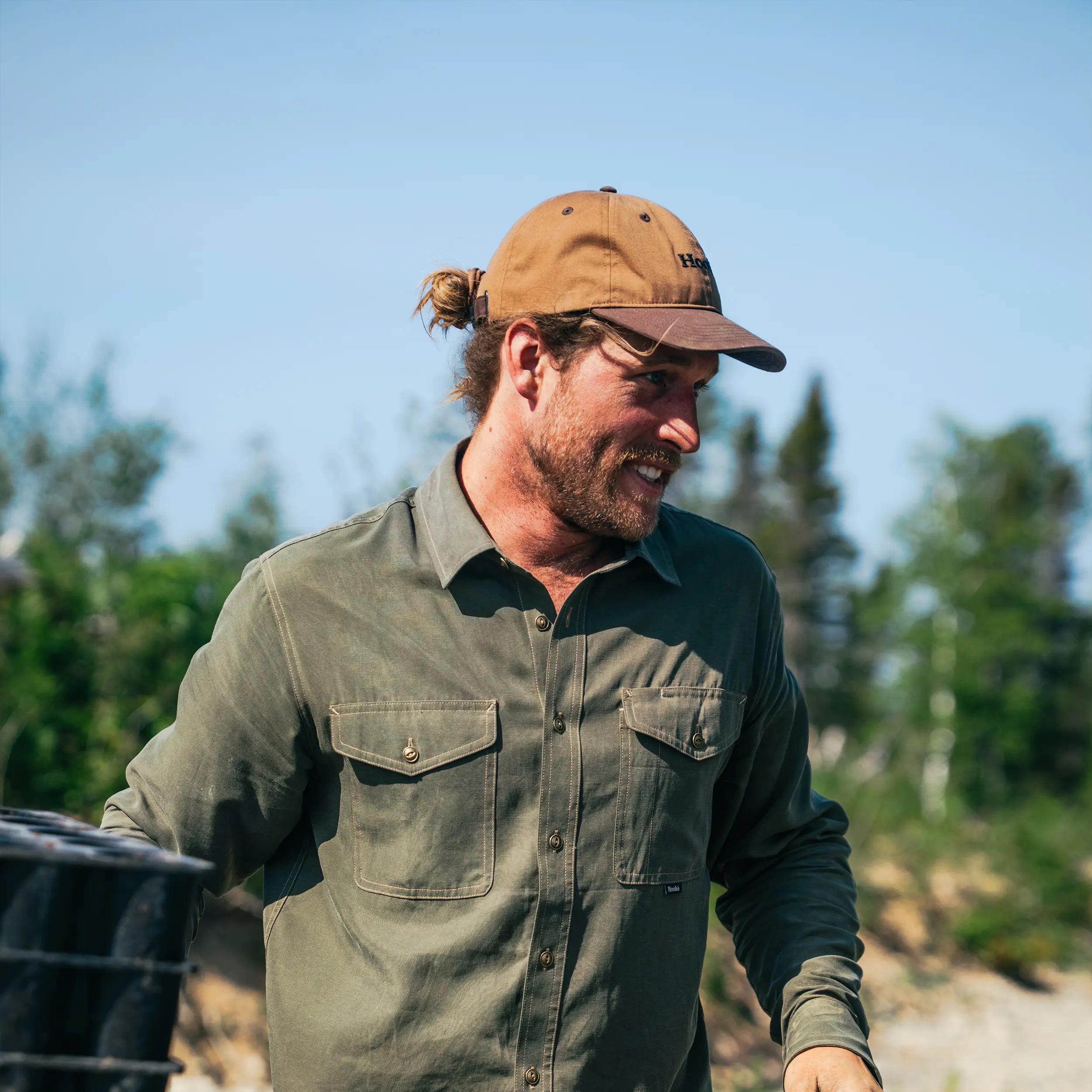 Hooké - Signature Dad Cap - Shades of Brown Jacket Hooké