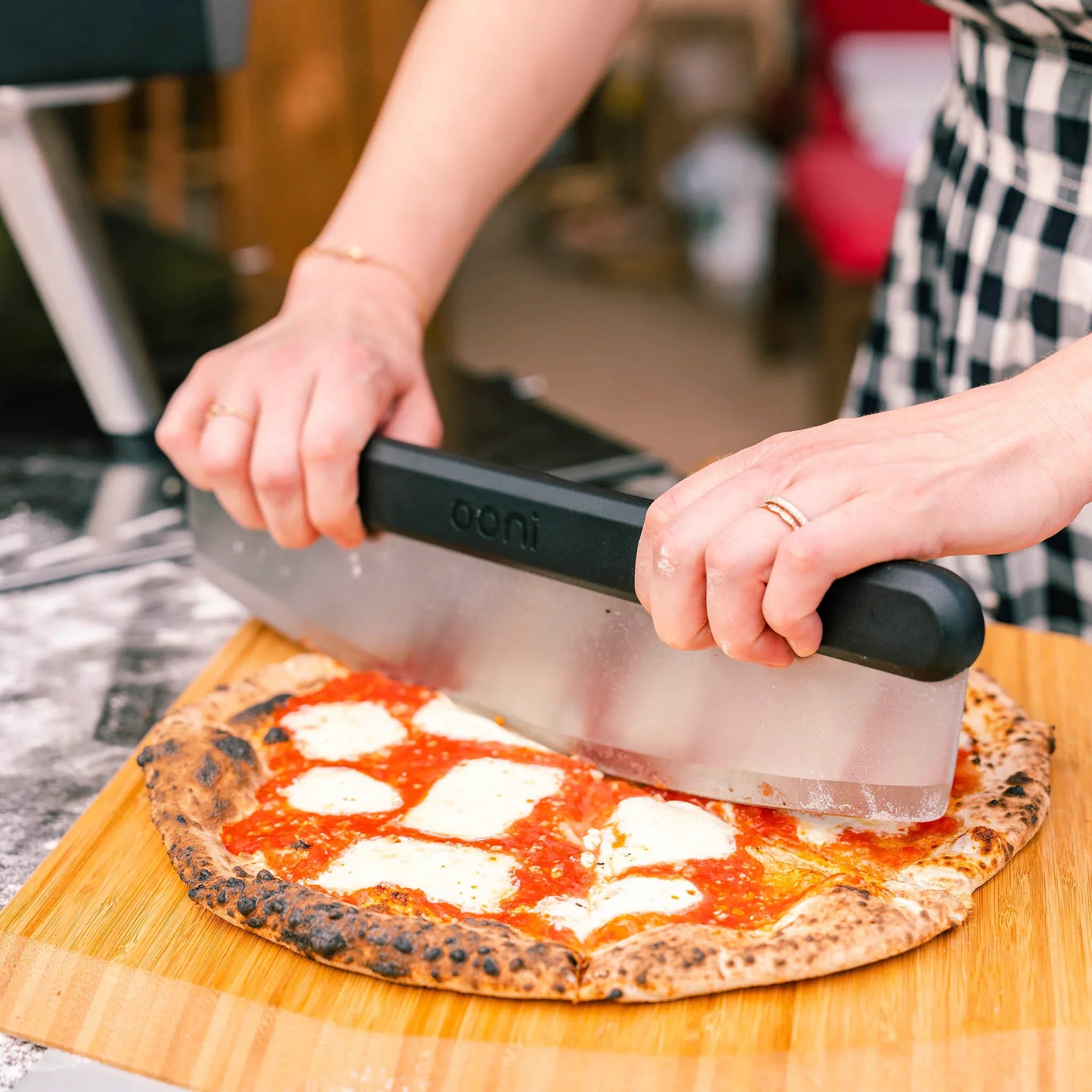 Ooni - Bamboo Peel and serving board pizza oven Ooni